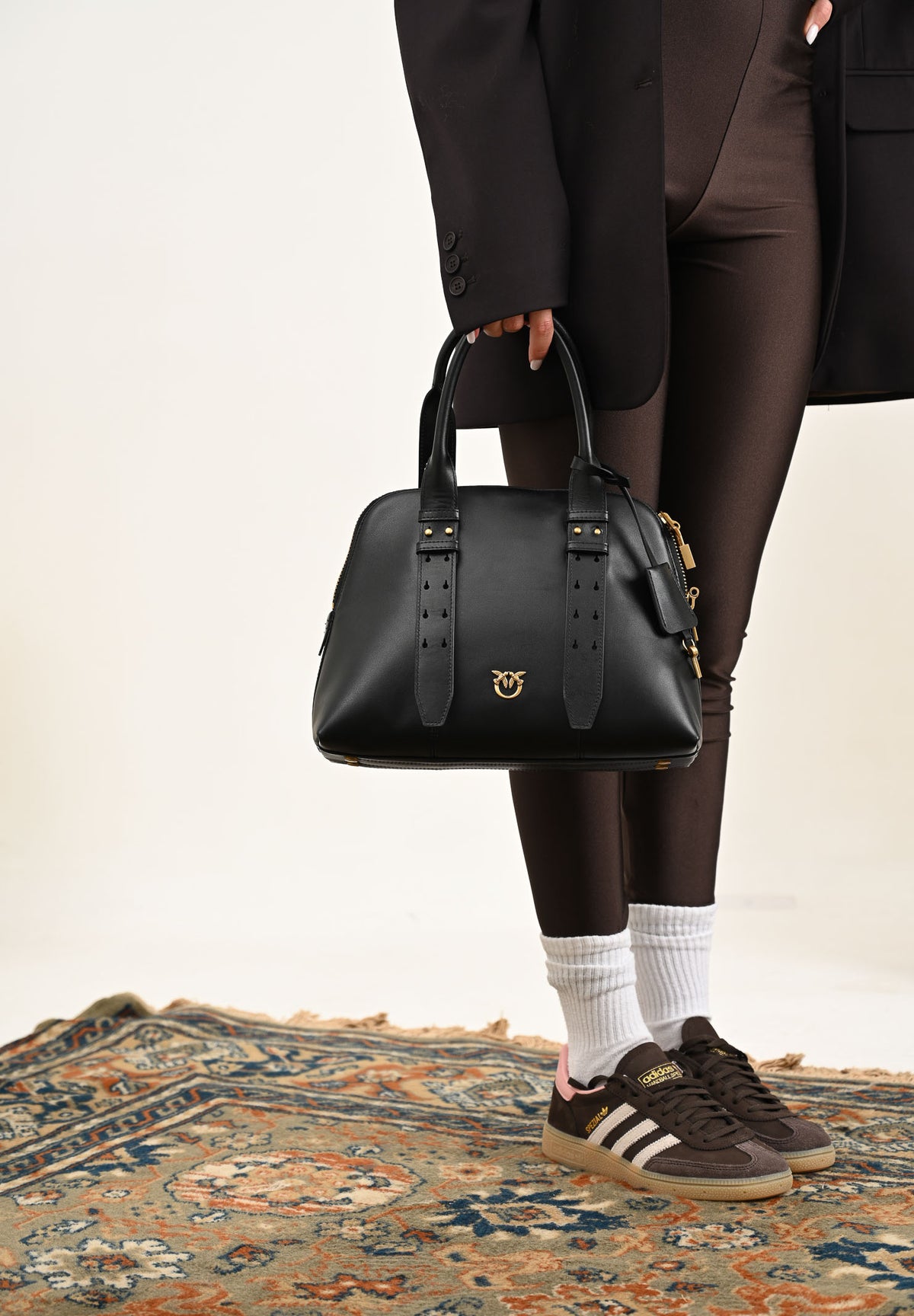 PINKO Borsa a mano Escape nera da donna dalla texture liscia 105906A0QO Z99Q PINKO