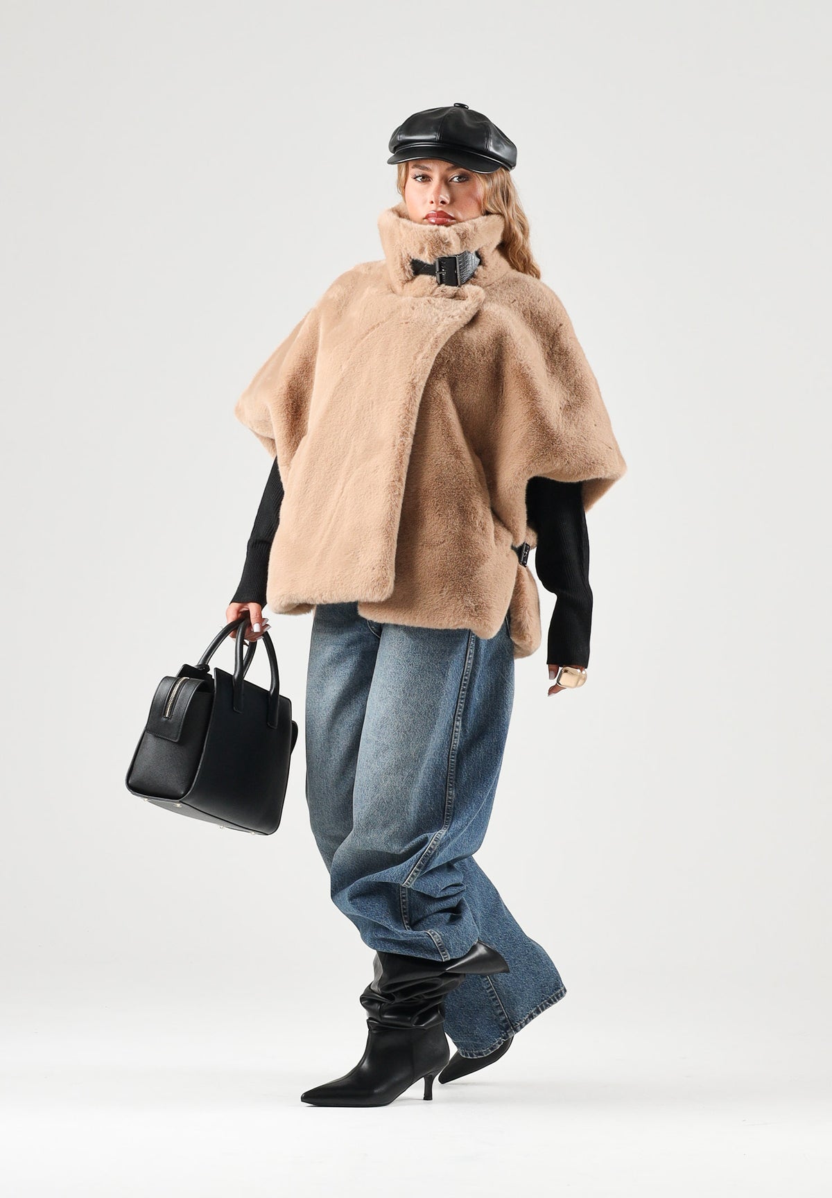 PINKO Cappa in pelliccia sintetica NEW COMODINO Beige Taupe Caldo da donna. 107043A3E7 C73 PINKO