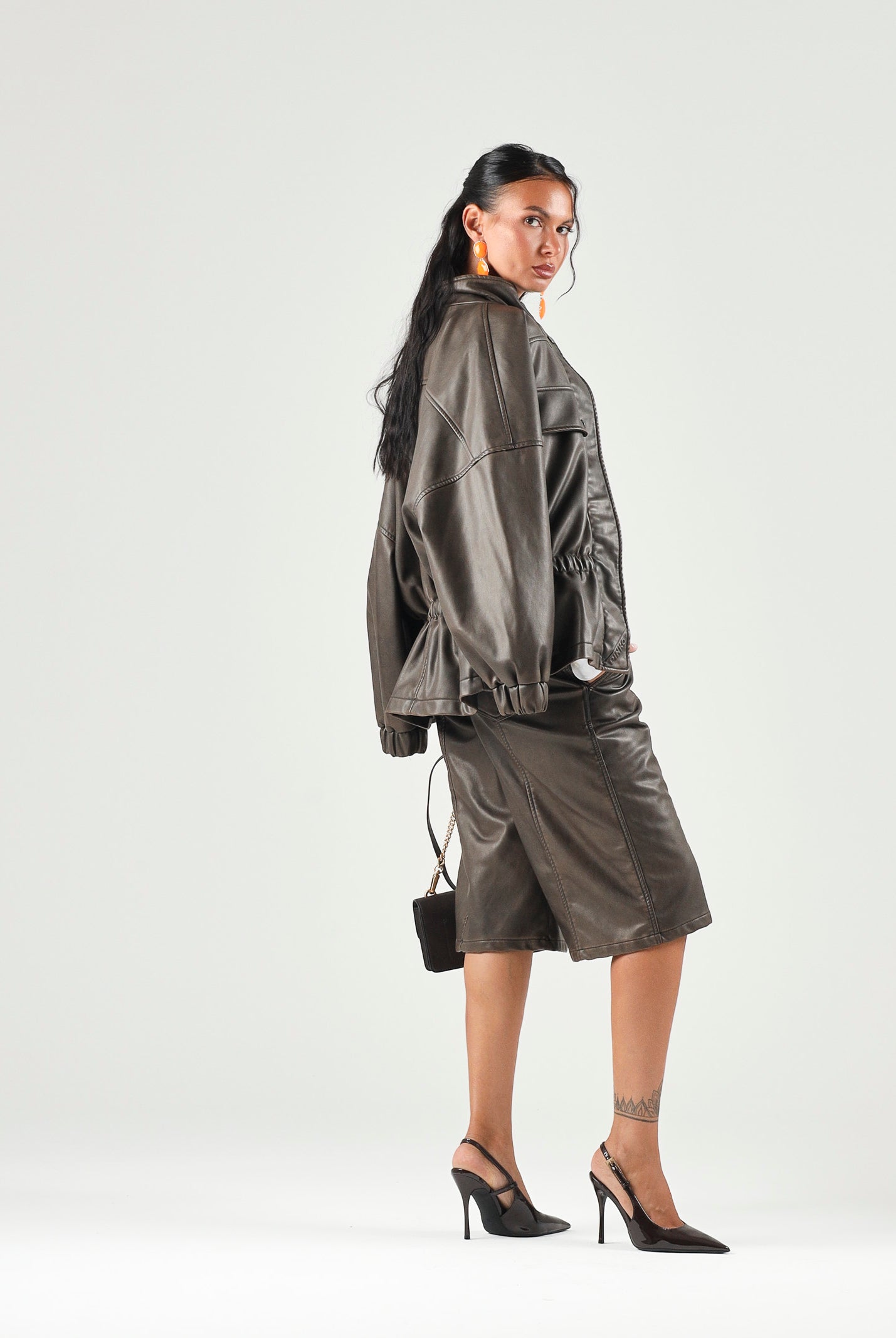 107190A3E8 L64 PINKO