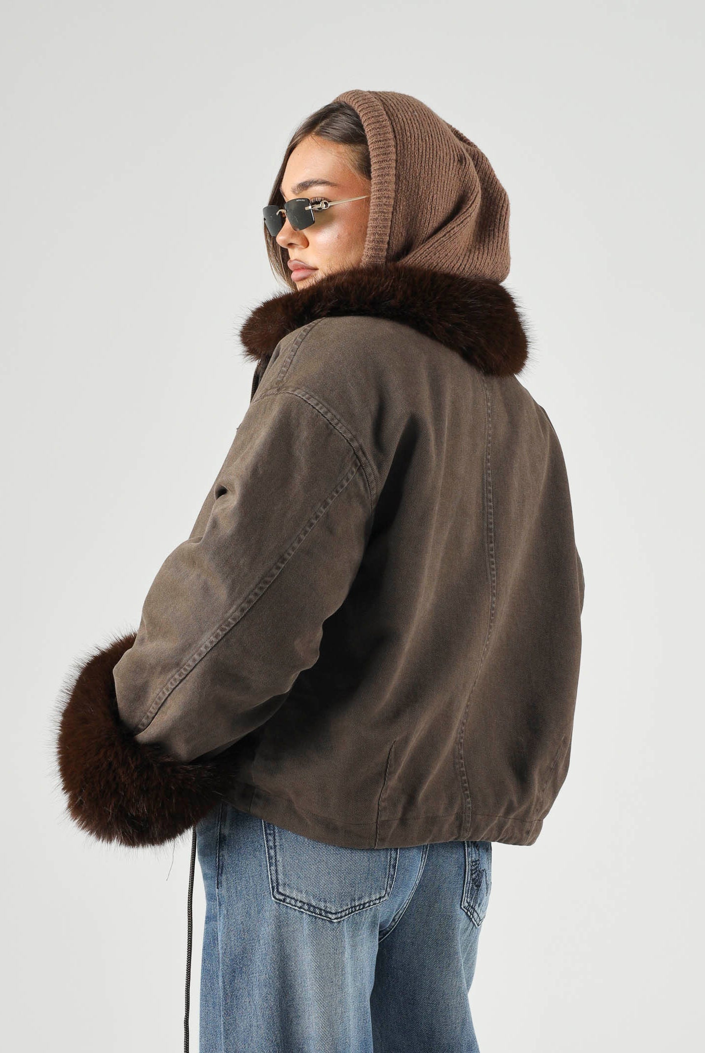 PINKO GARLATE JACKET Montone CABAN marrone caffè-marrrone scuro da donna con collo e polsini effetto pelliccia. 107219A3GV L64 PINKO