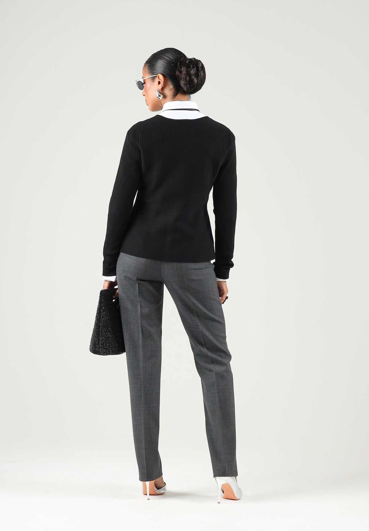 PINKO Pantaloni PLEIONE a sigaretta in misto lana stretch grigio corvo da donna con fantasia a spiga. 107264A3IF I76 PINKO