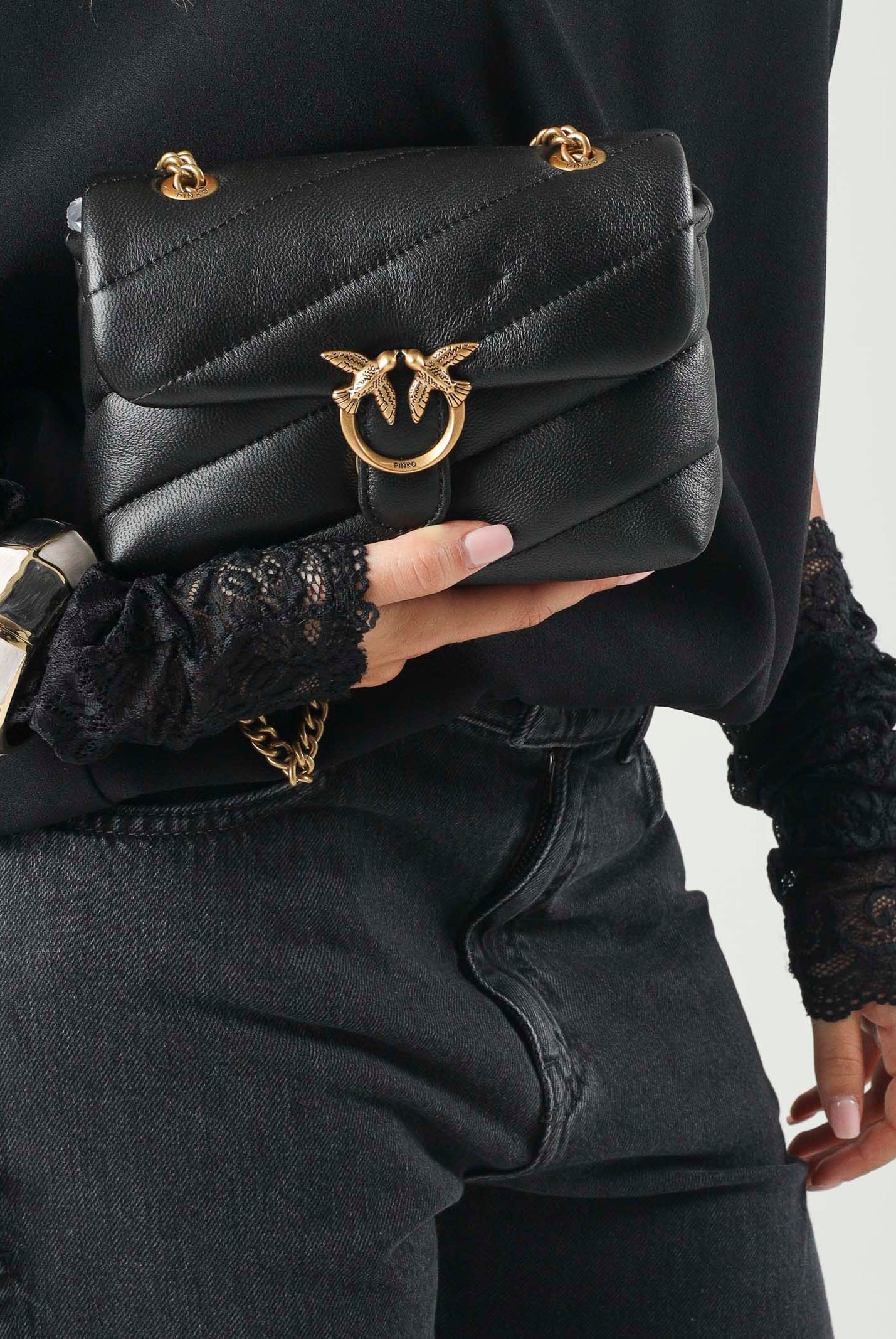 PINKO Borsa BABY LOVE BAG PUFF MAXI QUILT Antique-gold nero da donna con maxi trapuntatura obliqua 107618A0F2 Z99Q PINKO