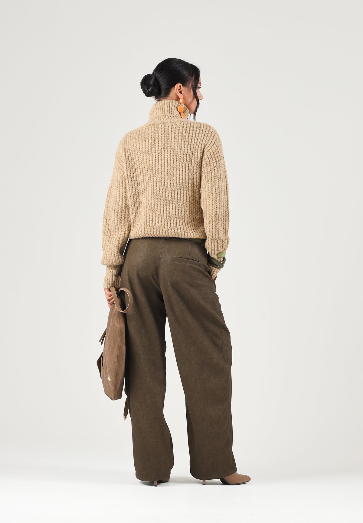 PINKO Pantaloni BAROLO verde faggiano per donna con tasche e chiusura frontale con bottone. 107710A3MD X51 PINKO