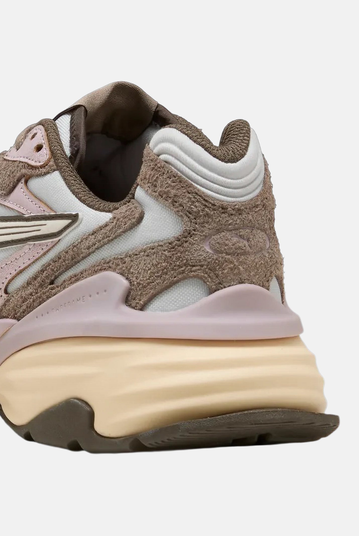 407683 01 PUMA