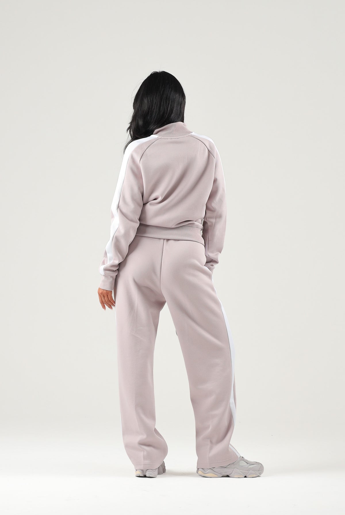 PUMA Pantaloni sportivi T7 Always rosa da donna con bande laterali bianche 629797 58 PUMA