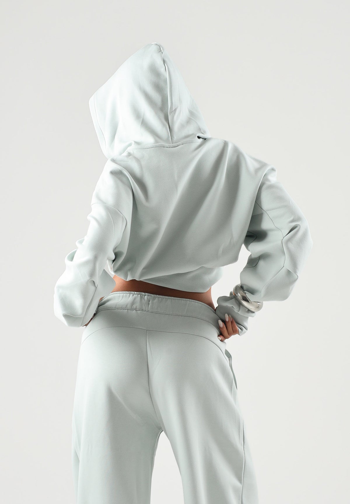 PUMA Felpa con zip PUMATECH verde salvia per donna con cappuccio e taglio cropped 634571 29 PUMA