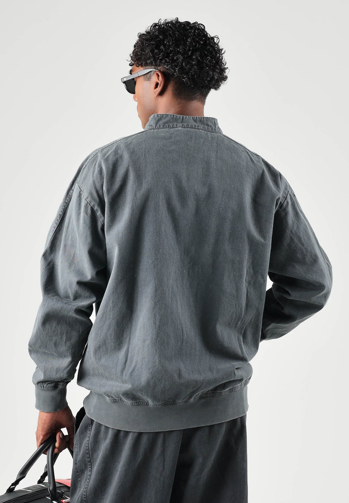 PUMA Giacca di jeans ARCHIVE WASHED TWILL nera da uomo con mini logo laterale 636718 01 PUMA