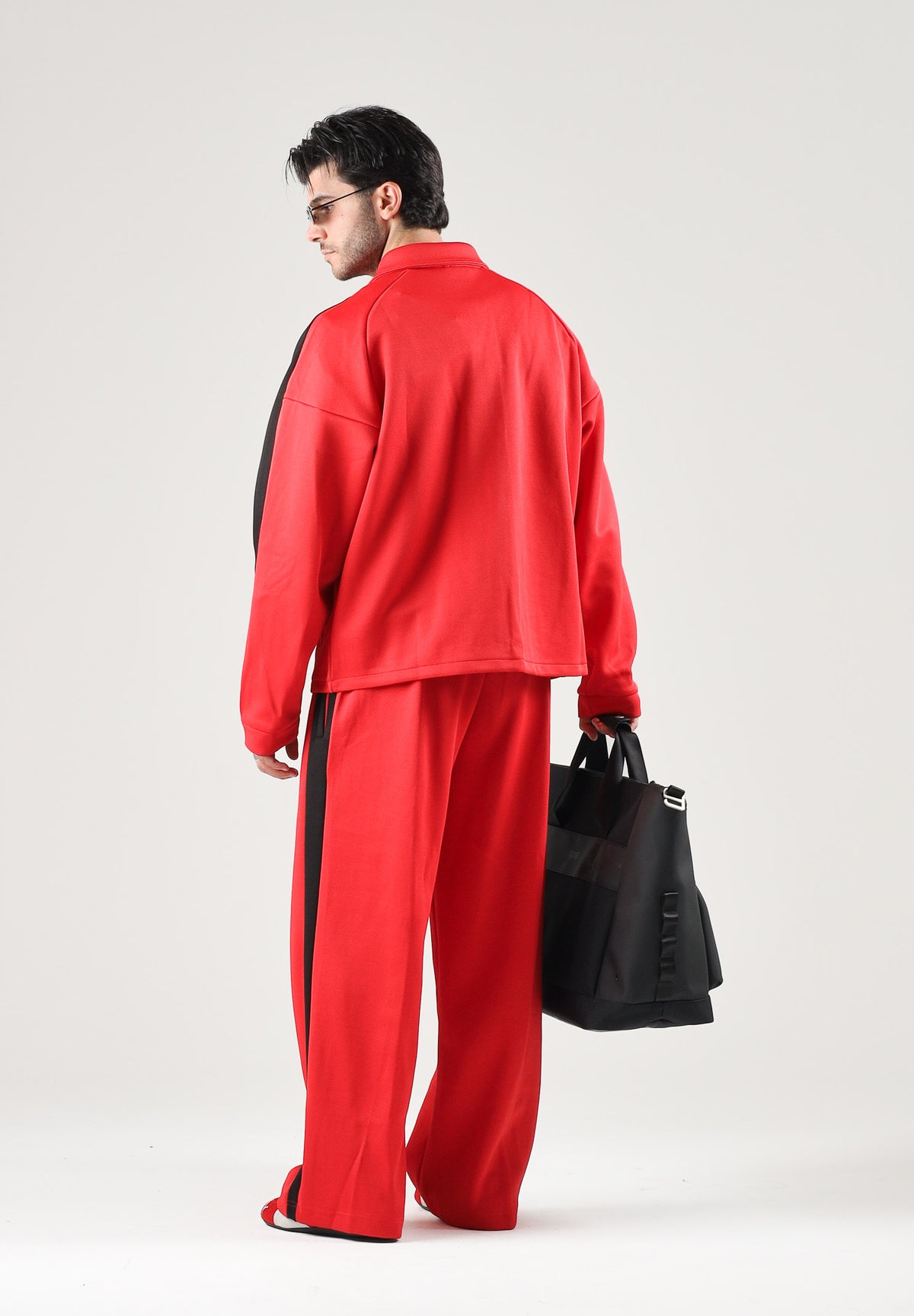 PUMA Giacca FERRARI TRACK rossa da uomo con bottoni a pressione, colletto a camicia e stemma Ferrari 637055 02 PUMA