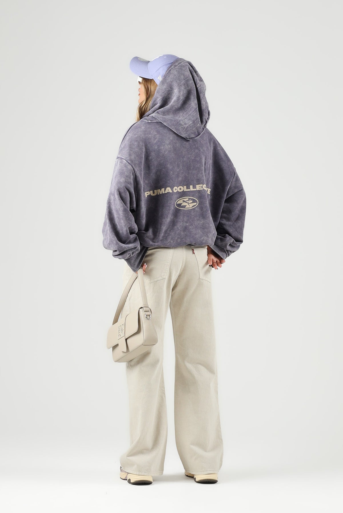 PUMA Felpa con cappuccio DARE TO WASHED viola per uomo e donna con fantasia lavaggio vintage 638738 35 PUMA
