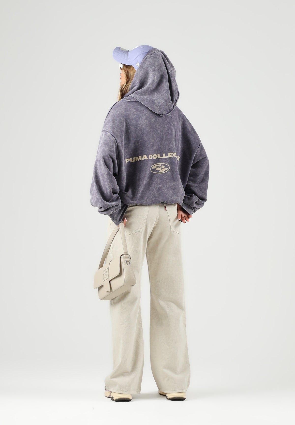 PUMA Felpa con cappuccio DARE TO WASHED viola per uomo e donna con fantasia lavaggio vintage 638738 35 PUMA