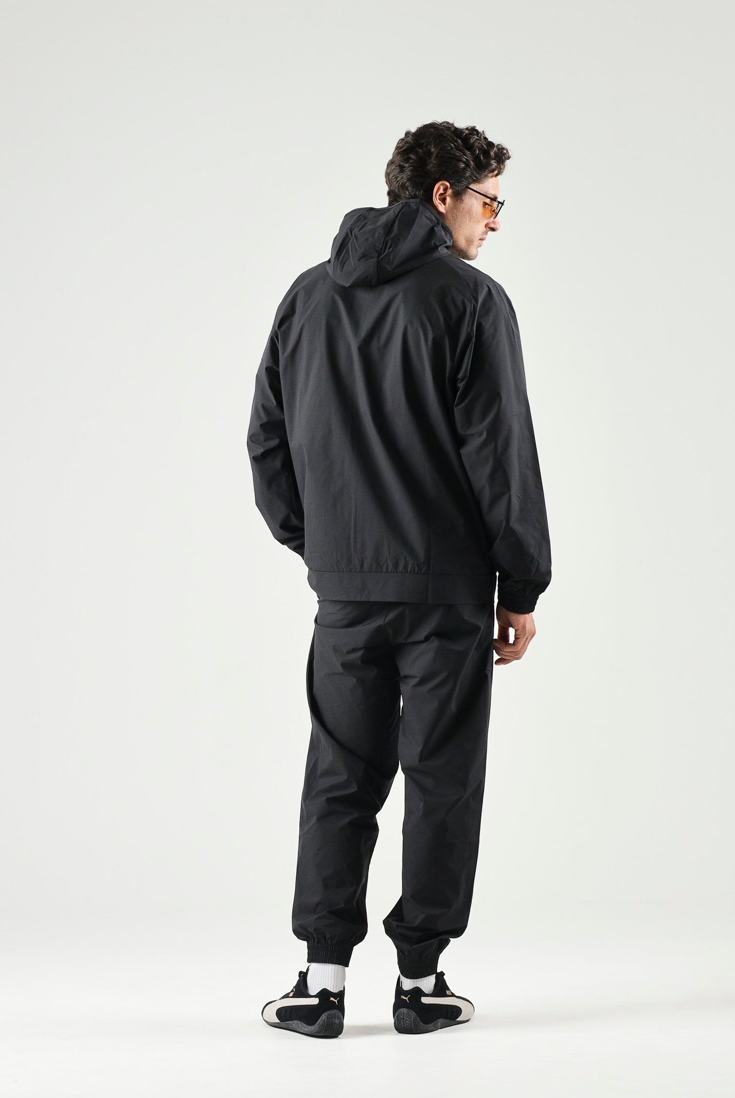 PUMA Giacca BORUSSIA a vento nera da uomo con dettagli a contrasto e stemma<BR/> 786509 07 PUMA