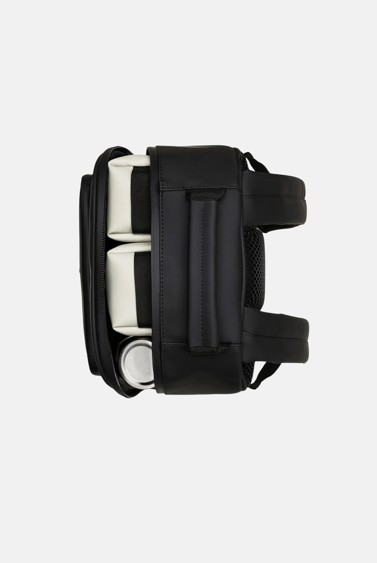 RAINS Zaino nero per uomo e donna con tasca frontale con zip e scomparto imbottito per laptop. RA13260 BL RAINS