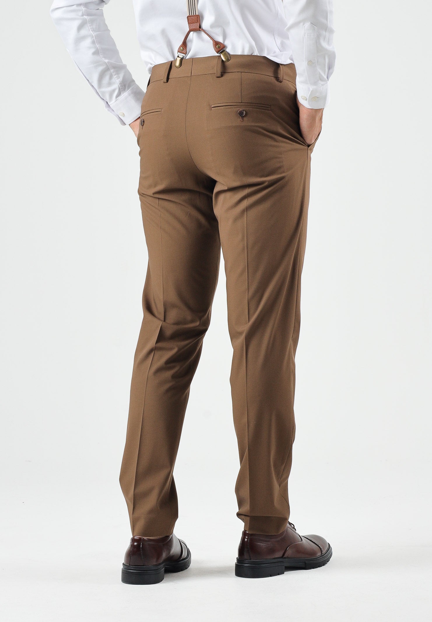SELECTED HOMME Pantaloni LIAM Camel Beige da uomo con piega stirata centrale. 16087825 CAM SELECTED HOMME