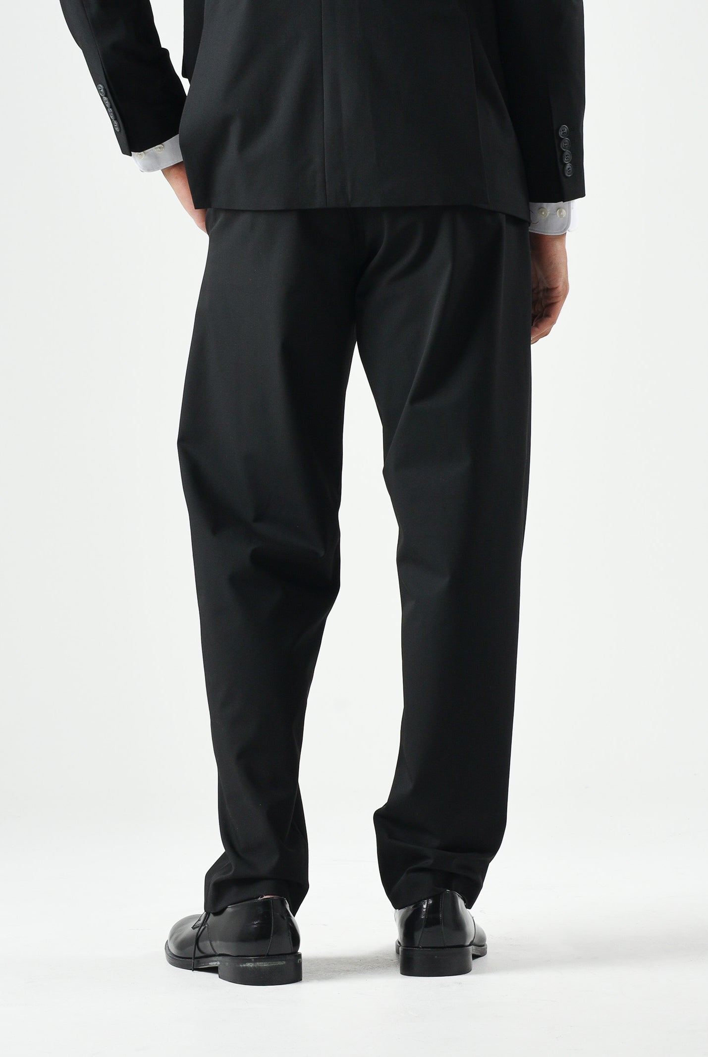 SELECTED HOMME Pantaloni 220 LOOSE FIT TROUSERS, colore brand Webseller nero, da uomo. 16100150 WE SELECTED HOMME