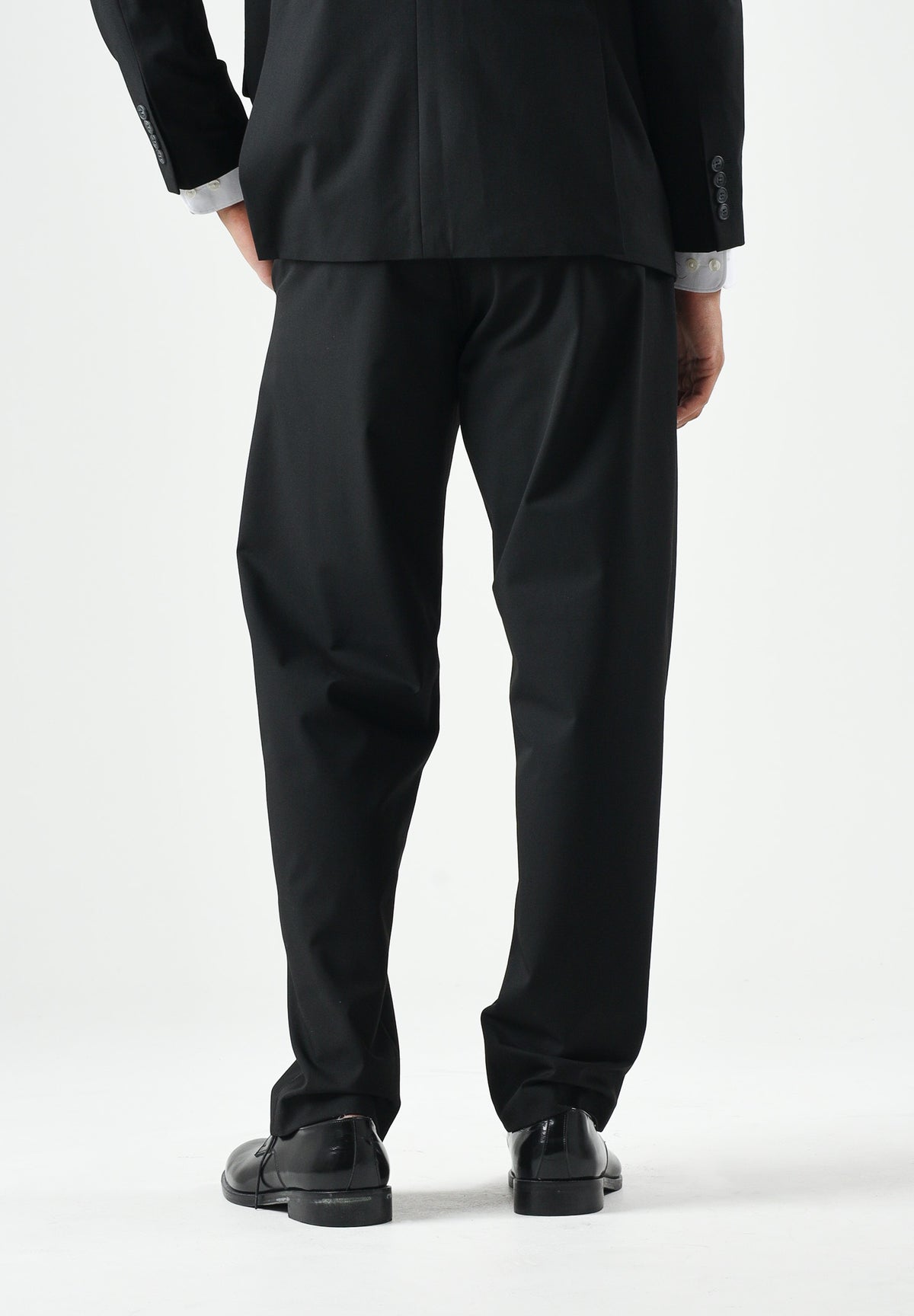 SELECTED HOMME Pantaloni 220 LOOSE FIT TROUSERS neri da uomo 16100150 WE SELECTED HOMME