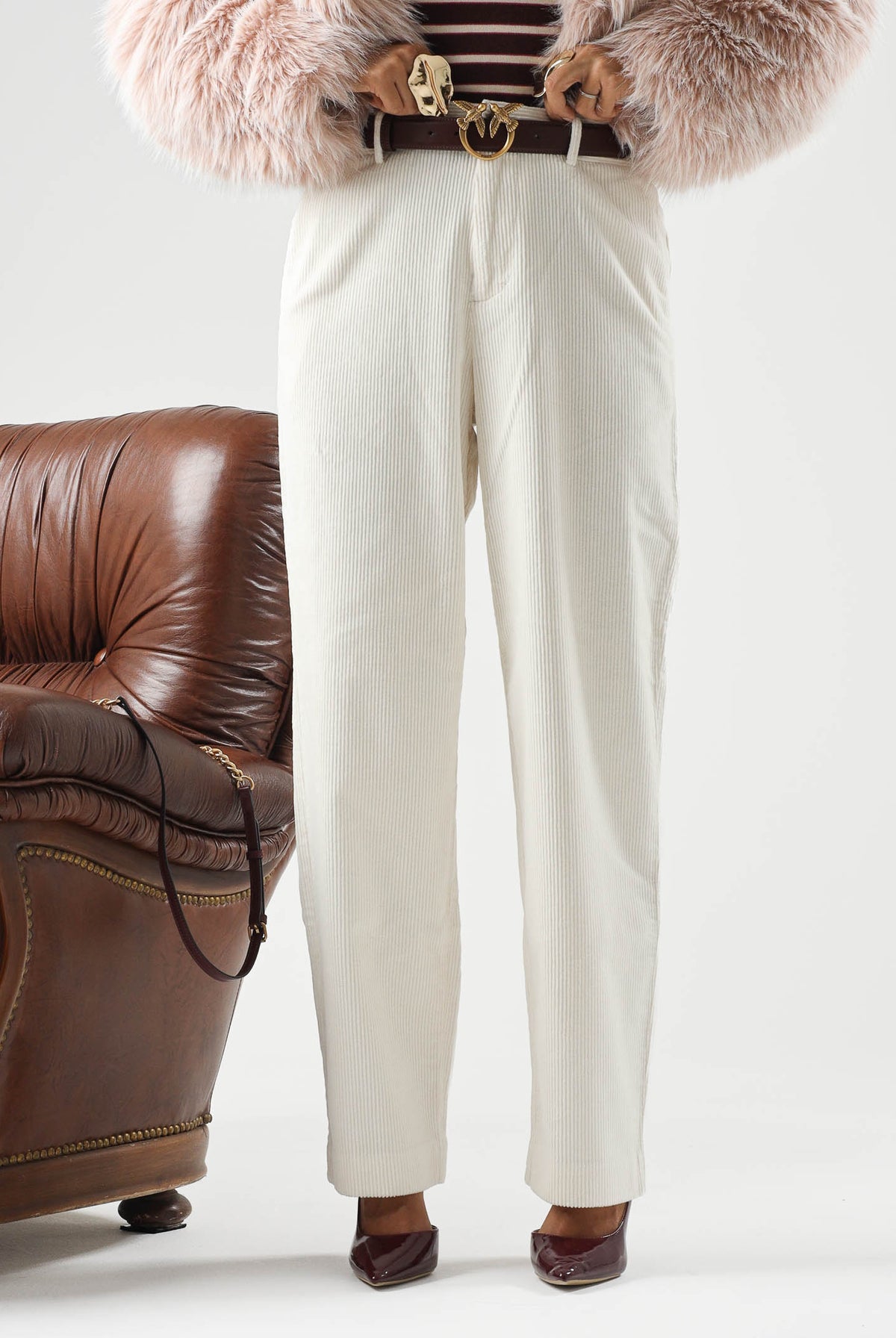 SELECTED HOMME Pantaloni egret-bianco per uomo e donna con piega centrale e tasche a filetto. 16102144 EG SELECTED HOMME