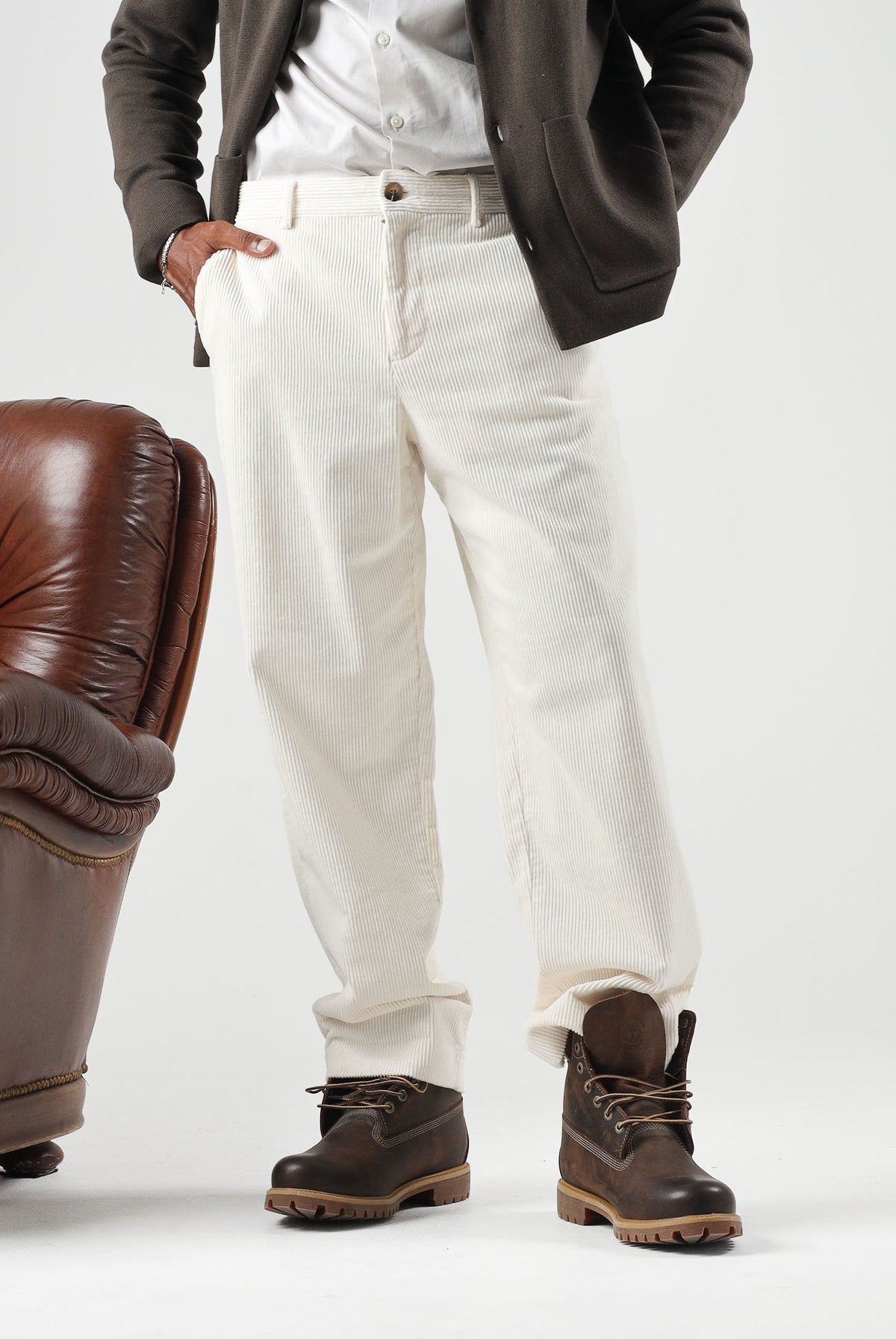 SELECTED HOMME Pantaloni egret-bianco per uomo e donna con piega centrale e tasche a filetto. 16102144 EG SELECTED HOMME