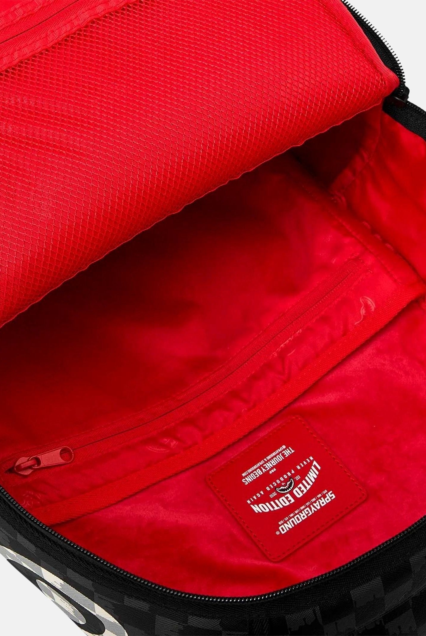 SPRAYGROUND Zaino DRIP CHECK SHARK nero per uomo, donna e bambino con fantasia check tono su tono 910B8553NSZ . SPRAYGROUND