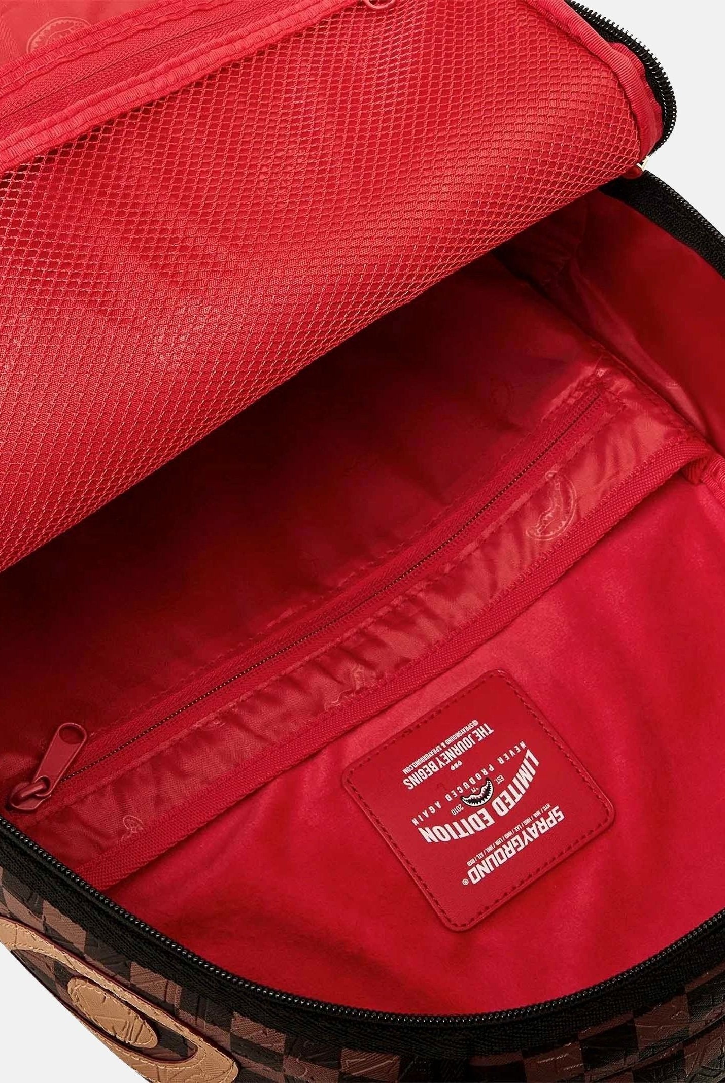 SPRAYGROUND Zaino EMBOSSED CHECK marrone-cammello per uomo, donna e bambino con fantasia check 910B8592NSZ . SPRAYGROUND