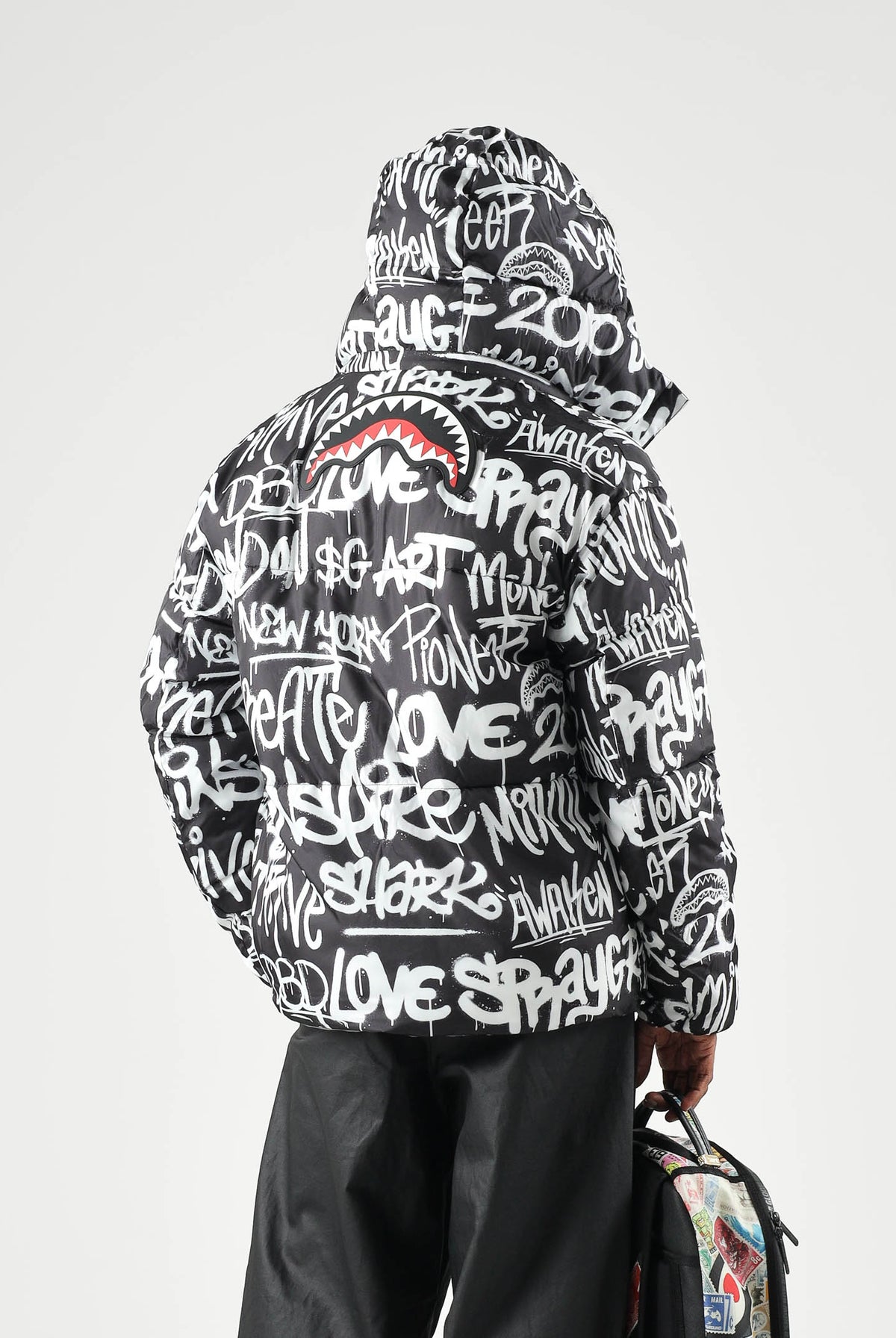 SPRAYGROUND Piumino grigio reversibile per uomo e donna con cappuccio regolabile, chiusura frontale con zip SP942 . SPRAYGROUND