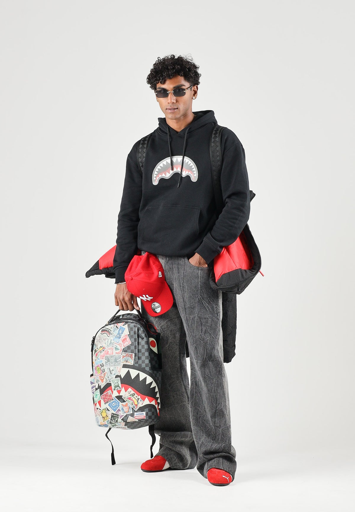 SPRAYGROUND Giubbotto MONOGRAM PUFFER JACKET nero per uomo e donna SP983 . SPRAYGROUND