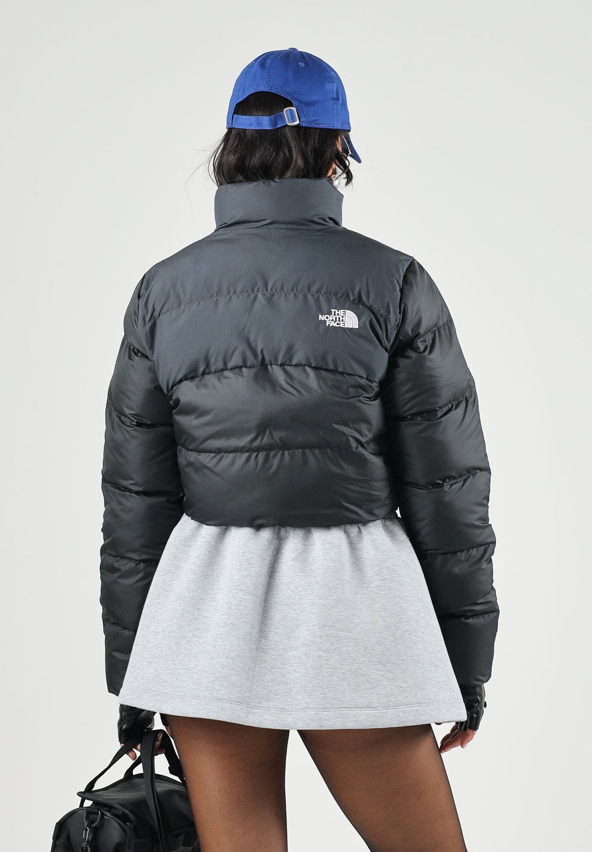 THE NORTH FACE Piumino Cropped Saikuru nero da donna NF0A89JCKT01 . THE NORTH FACE