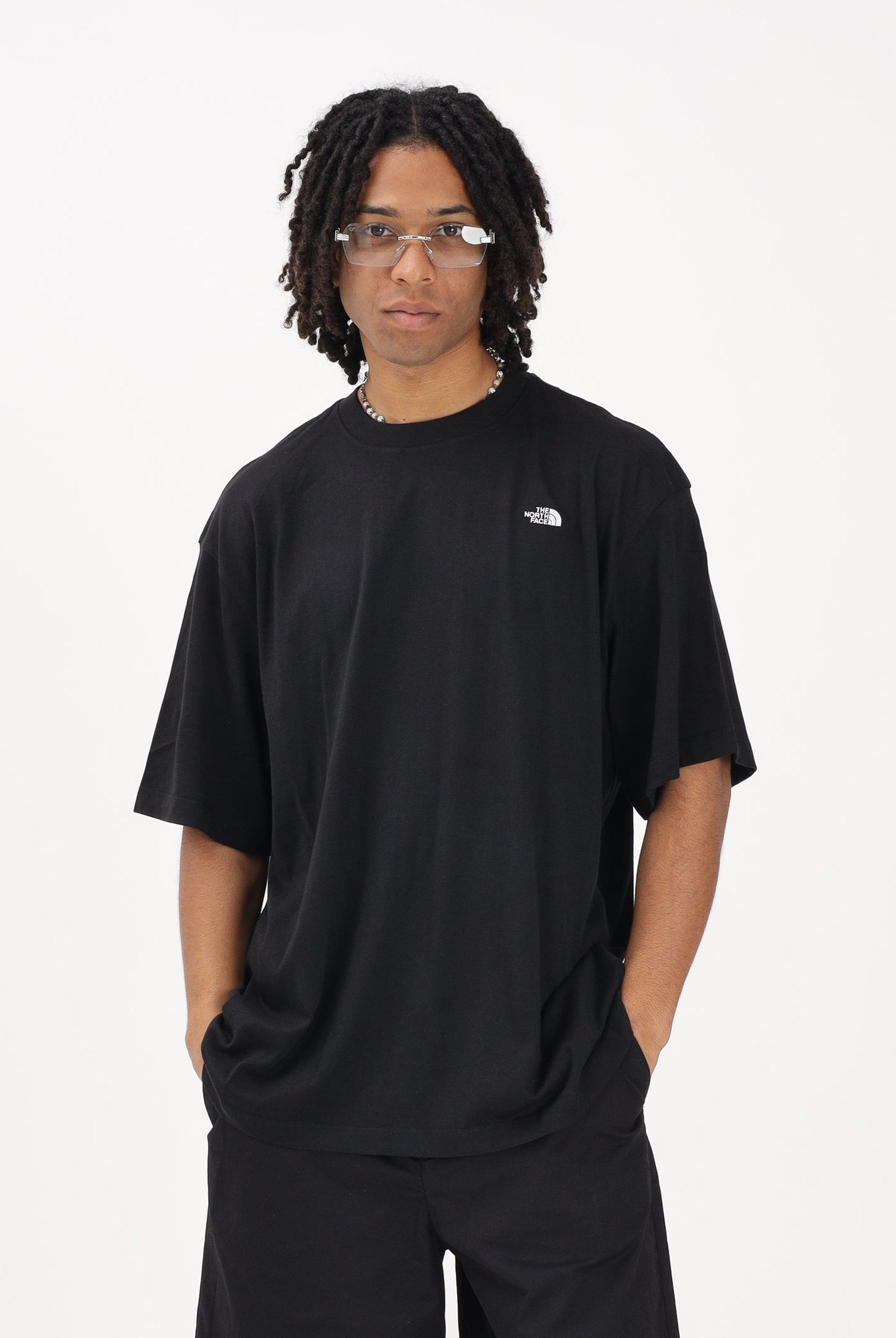 THE NORTH FACE T-shirt a manica corta Essential Simple Dome nera da uomo NF0A8EVWJK31 . THE NORTH FACE