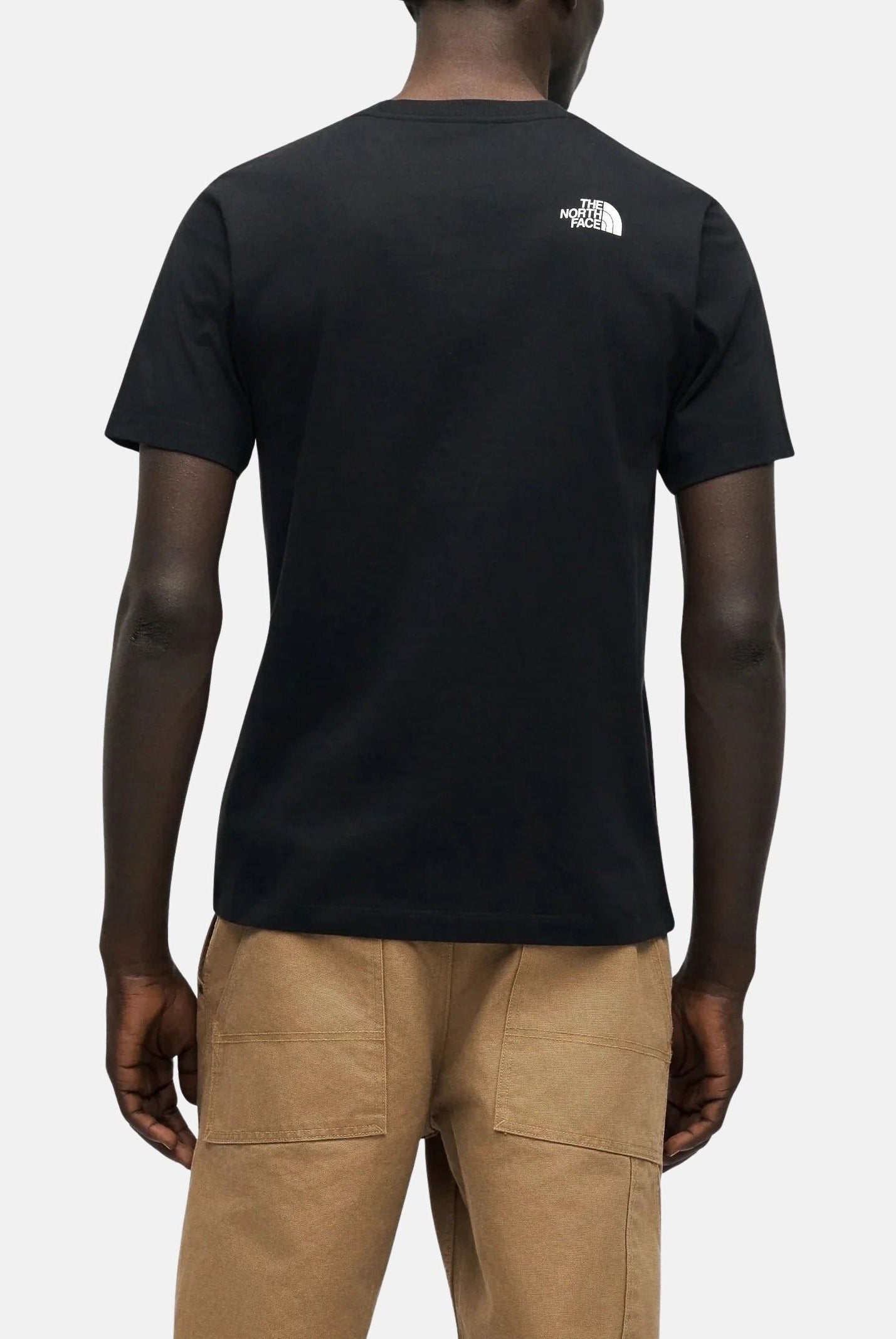 THE NORTH FACE T-shirt EVOLUTION BOX a manica corta nera da uomo NF0A8G9CJK31 . THE NORTH FACE