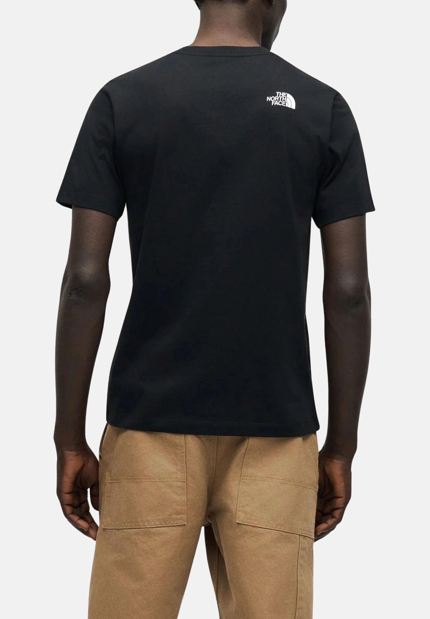 THE NORTH FACE T-shirt EVOLUTION BOX a manica corta nera da uomo NF0A8G9CJK31 . THE NORTH FACE