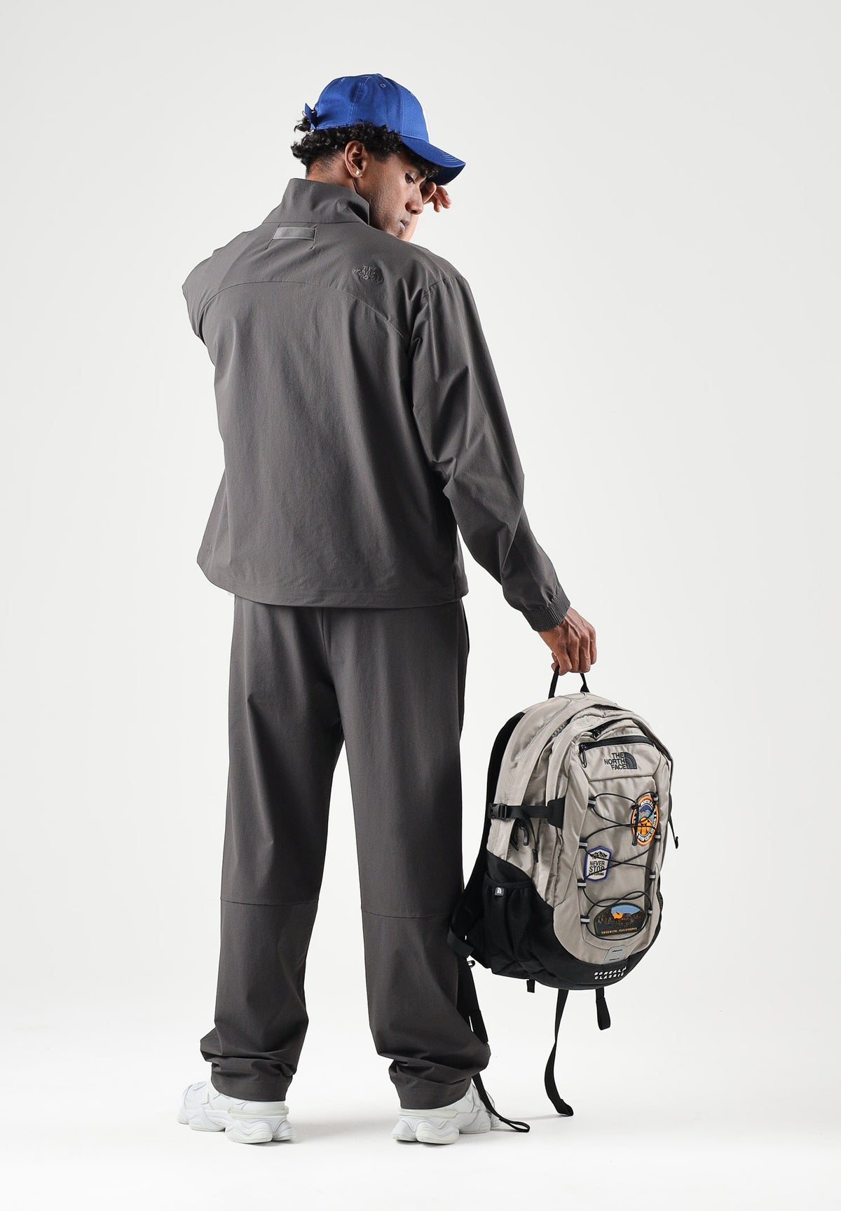 NF0A8H9MNO11 . THE NORTH FACE