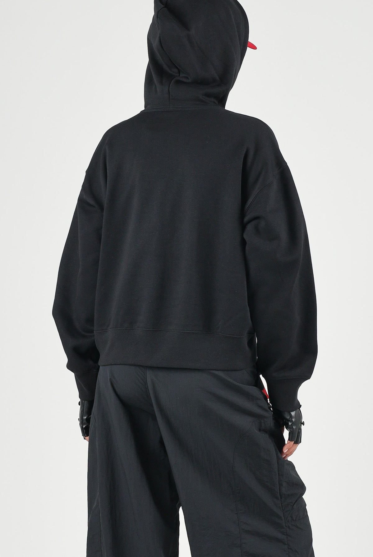 THE NORTH FACE Felpa con cappuccio SIMPLE DOME HOODIE nero da donna con tasca a marsupio frontale. NF0A8HBXJK31 . THE NORTH FACE