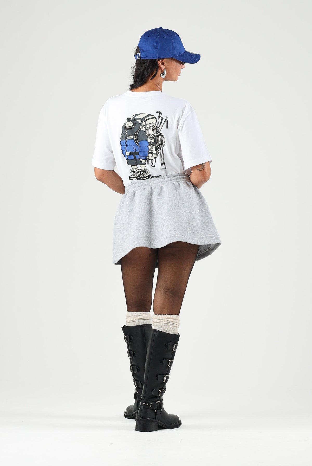 THE NORTH FACE T-shirt manica corta SIMPLE DOME bianca per uomo e donna con logo stampato sul petto e sul retro. NF0A8JB4FN41 . THE NORTH FACE
