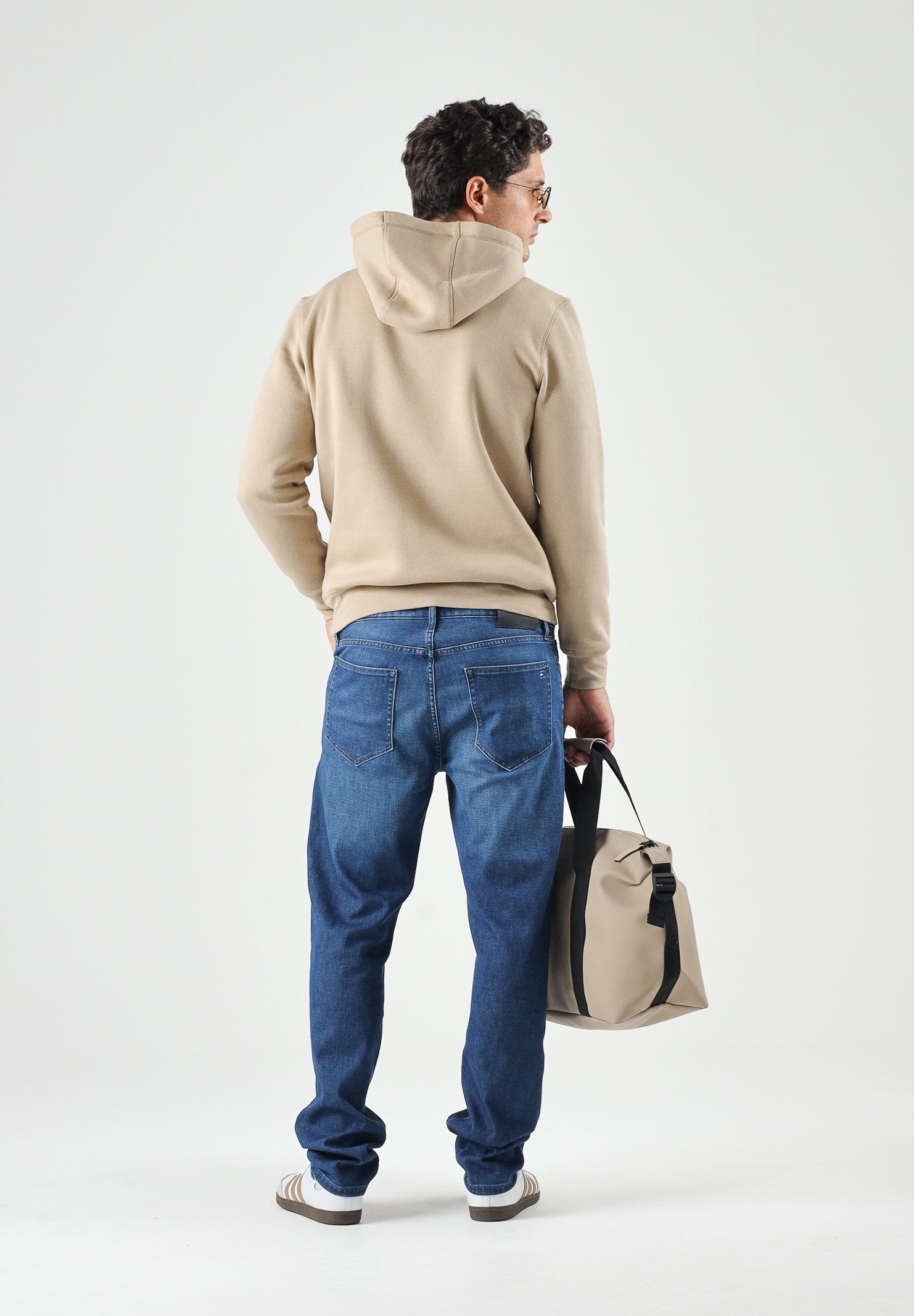 TOMMY HILFIGER Felpa ORGANIC COTTON BLEND con cappuccio, khaki-beige da uomo con logo centrle <BR/> MW0MW11599 AEG TOMMY HILFIGER