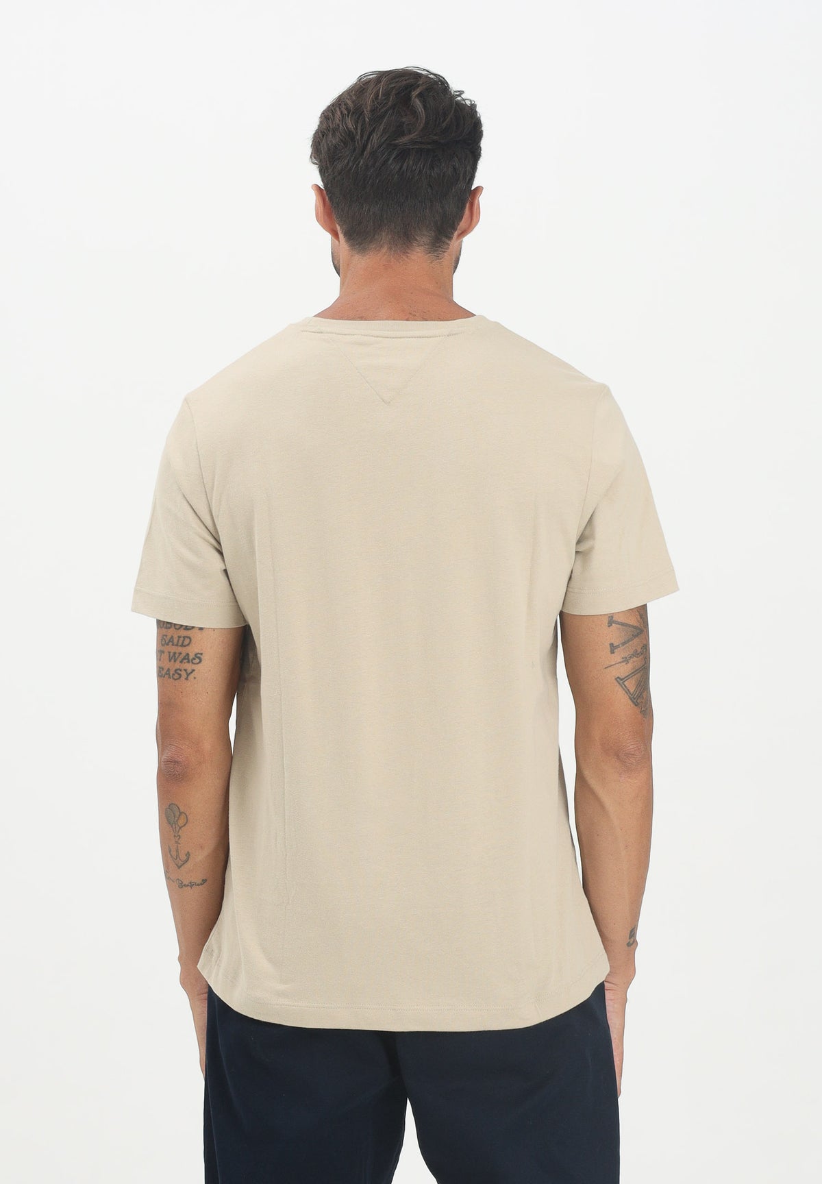 TOMMY HILFIGER T-shirt a manica corta beige da uomo con logo MW0MW39995RBT . TOMMY HILFIGER