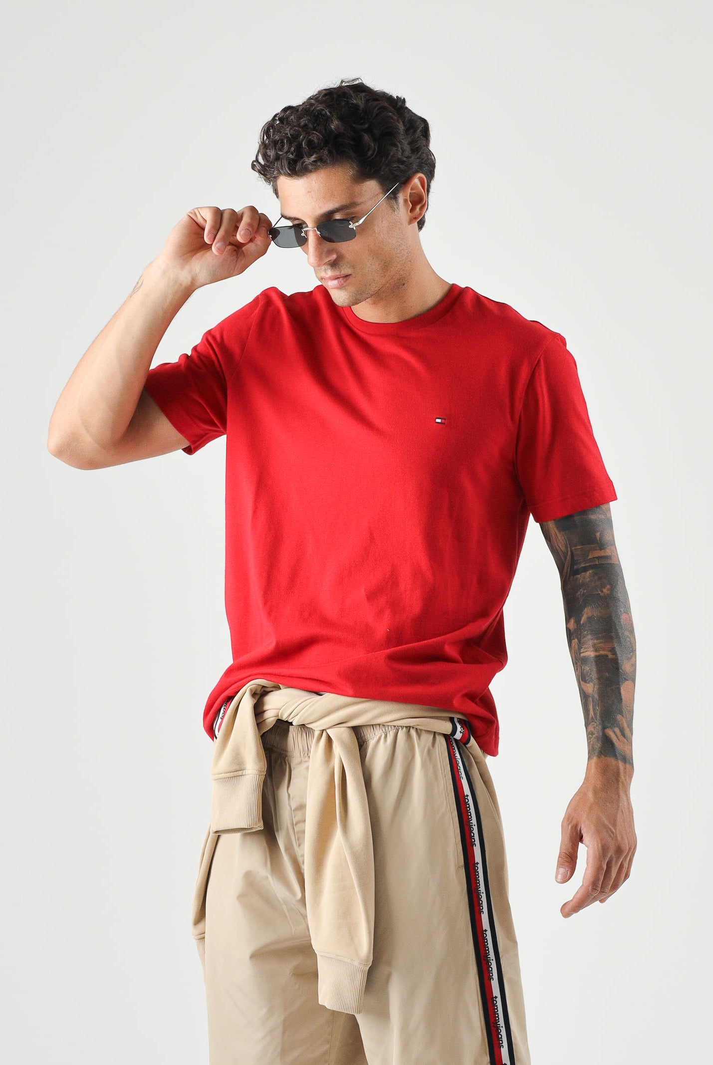 TOMMY HILFIGER T-shirt a manica corta rossa da uomo con logo laterale MW0MW39995 XLD TOMMY HILFIGER