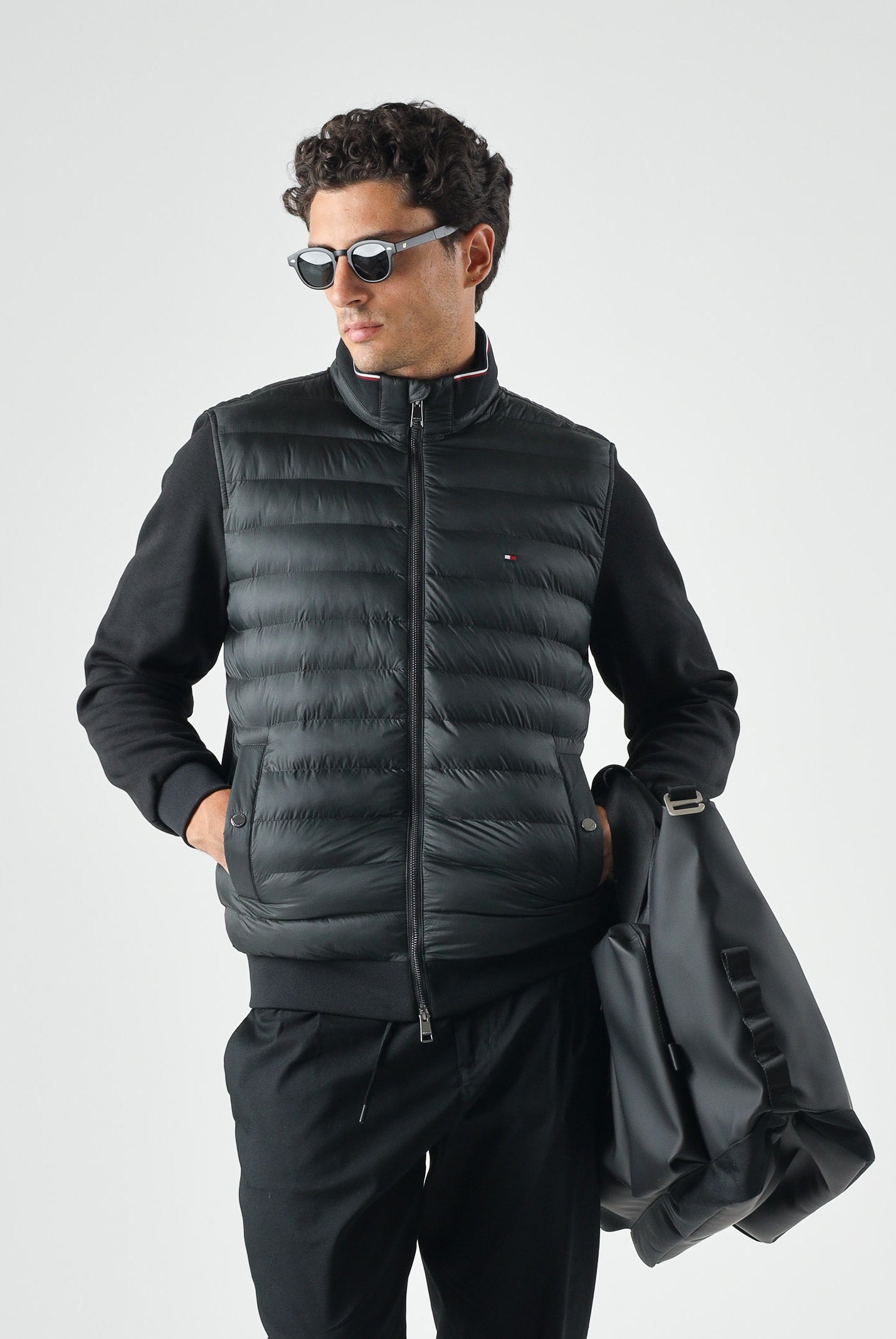 TOMMY HILFIGER Giubbotto KNIT ZIP-THRU nero da uomo con mini logo laterale<BR/>nero, uomo. MW0MW41329 BDS TOMMY HILFIGER