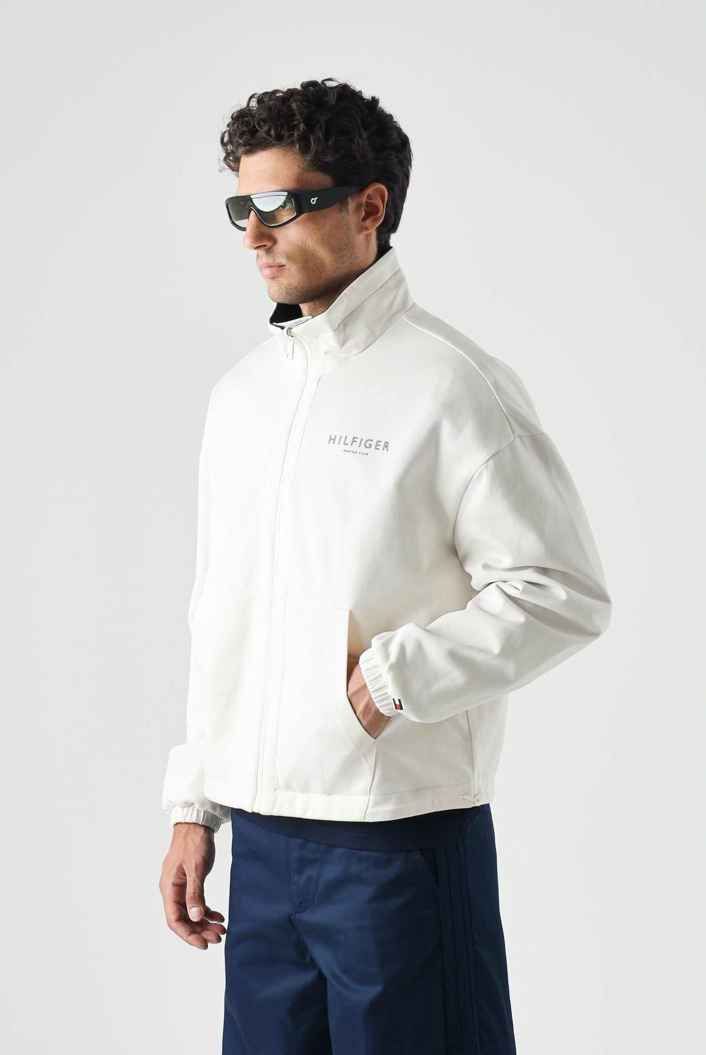 TOMMY HILFIGER Giacca a vento reversibile, color carbon-navy, bianco bu, da uomo <BR/> MW0MW43183 0K4 TOMMY HILFIGER