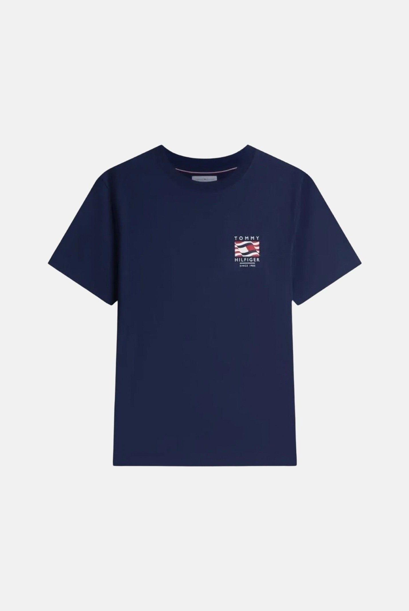 TOMMY HILFIGER T-shirt WAVY FLAG carbon navy, blu, da uomo con ricamo grafico MW0MW43390 DCC TOMMY HILFIGER