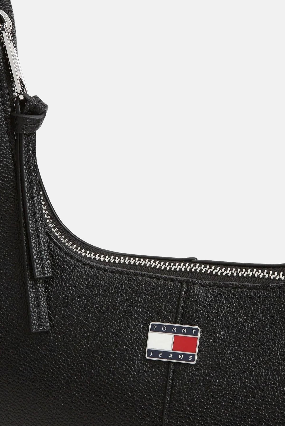 TOMMY JEANS Borsa a spalla nera per donna con silhouette hobo, chiusura con zip e logo flag frontale. AW0AW19059 BDS TOMMY JEANS