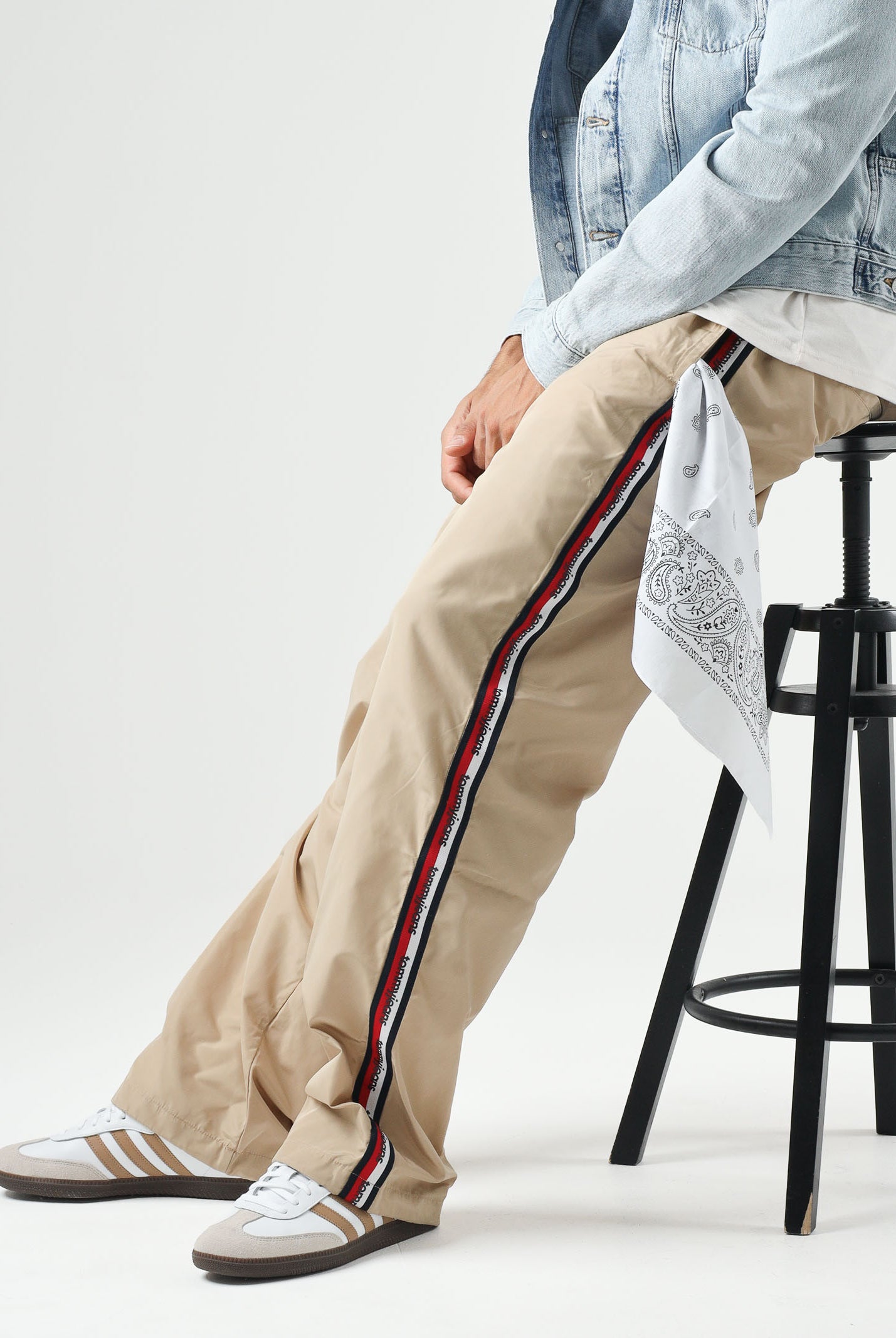 TOMMY JEANS Pantaloni JAMIE gold beige, da uomo<BR/> DM0DM23123 AB9 TOMMY JEANS
