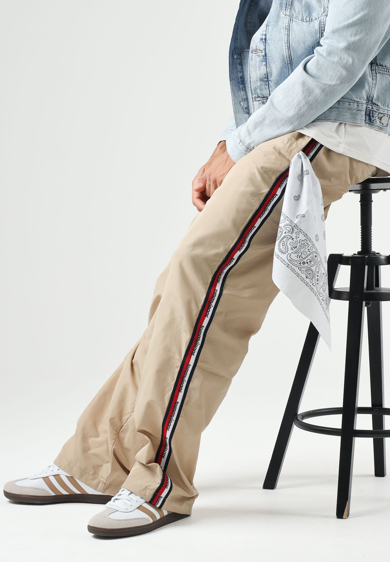 TOMMY JEANS Pantaloni JAMIE gold beige, da uomo<BR/> DM0DM23123 AB9 TOMMY JEANS
