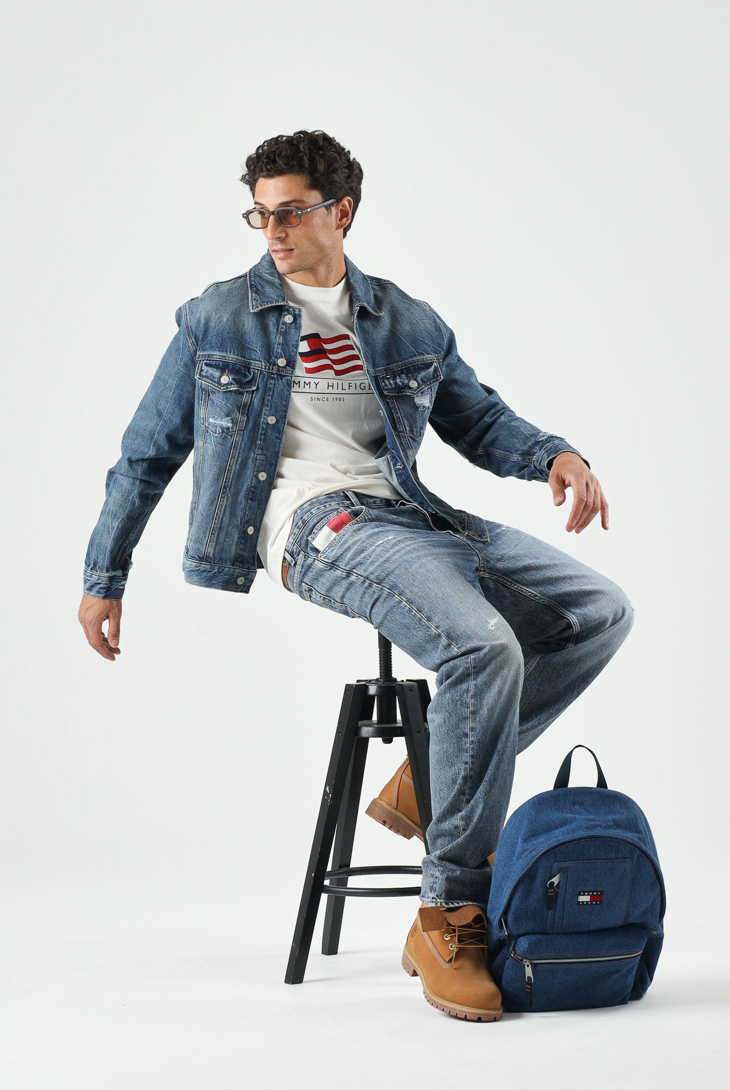 TOMMY JEANS Giubbotto RYAN DISTRESSED denim dark blu da uomo<BR/> DM0DM23369 1BK TOMMY JEANS