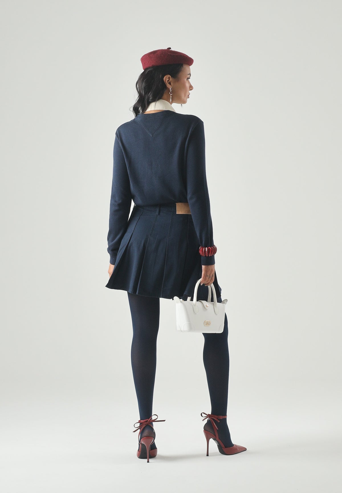 TOMMY JEANS Maglia ESSENTIAL CREW SWEATER girocollo, indigo blu da donna con DW0DW20159 0GZ TOMMY JEANS