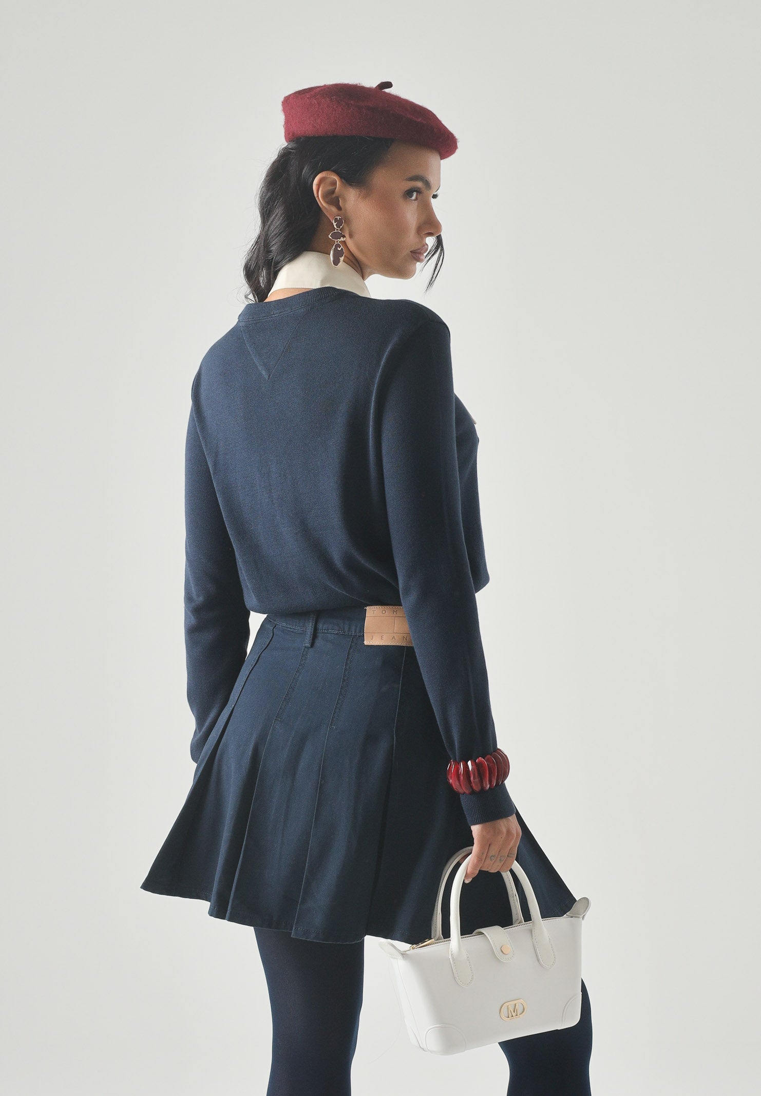 TOMMY JEANS maglia girocollo Flag Embroidery Crew Neck Jumper Dark Night Navy blu donna. DW0DW20159 0GZ TOMMY JEANS