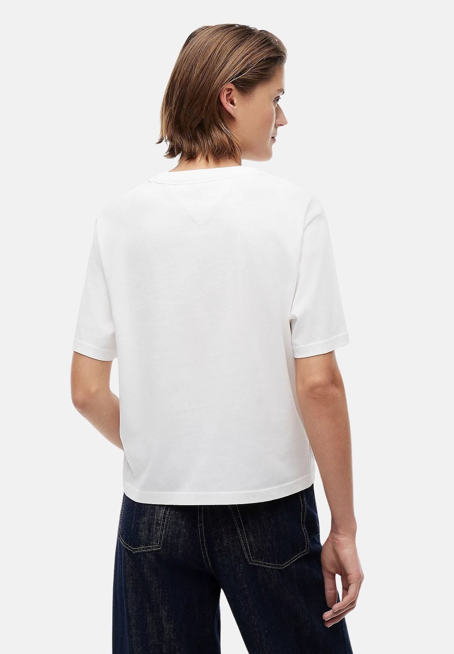 TOMMY JEANS t-shirt Tommy Badge Boxy Crew Neck T-Shirt ecru bianco, donna. DW0DW22202 YBL TOMMY JEANS