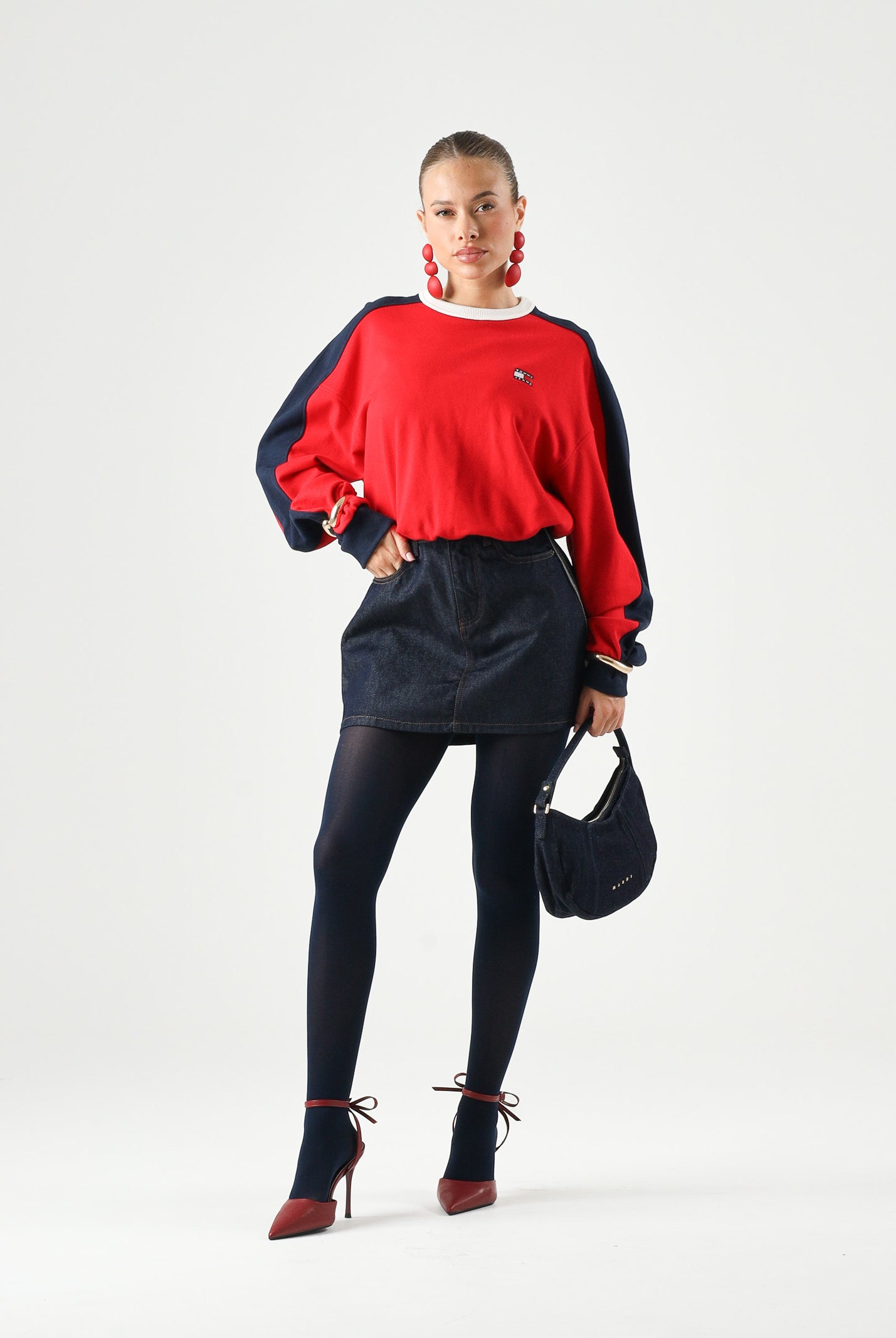 TOMMY JEANS Felpa AMARYLLIS girocollo, rosa dettagli navy, da donna con logo bandierina sul petto.<BR/> DW0DW22826 XK9 TOMMY JEANS