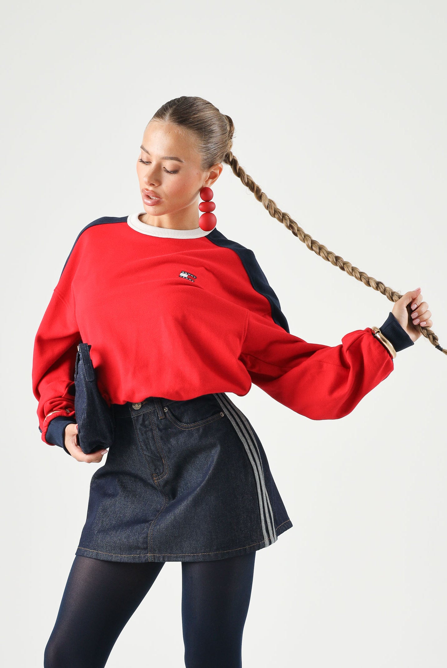 TOMMY JEANS Felpa AMARYLLIS girocollo, rosa dettagli navy, da donna con logo bandierina sul petto.<BR/> DW0DW22826 XK9 TOMMY JEANS