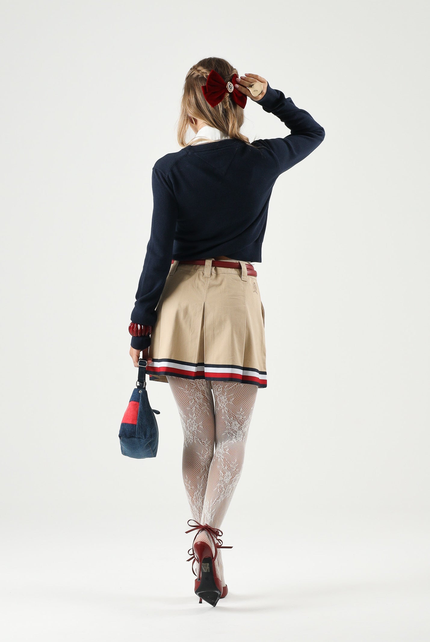 TOMMY JEANS pullover girocollo Tommy Flag Dark Night Navy blu navy donna. DW0DW22930 C1G TOMMY JEANS