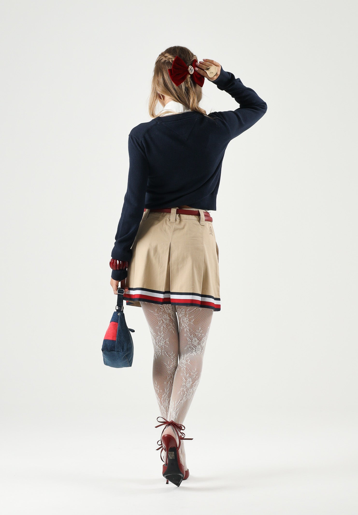 TOMMY JEANS pullover girocollo Tommy Flag Dark Night Navy blu navy donna. DW0DW22930 C1G TOMMY JEANS