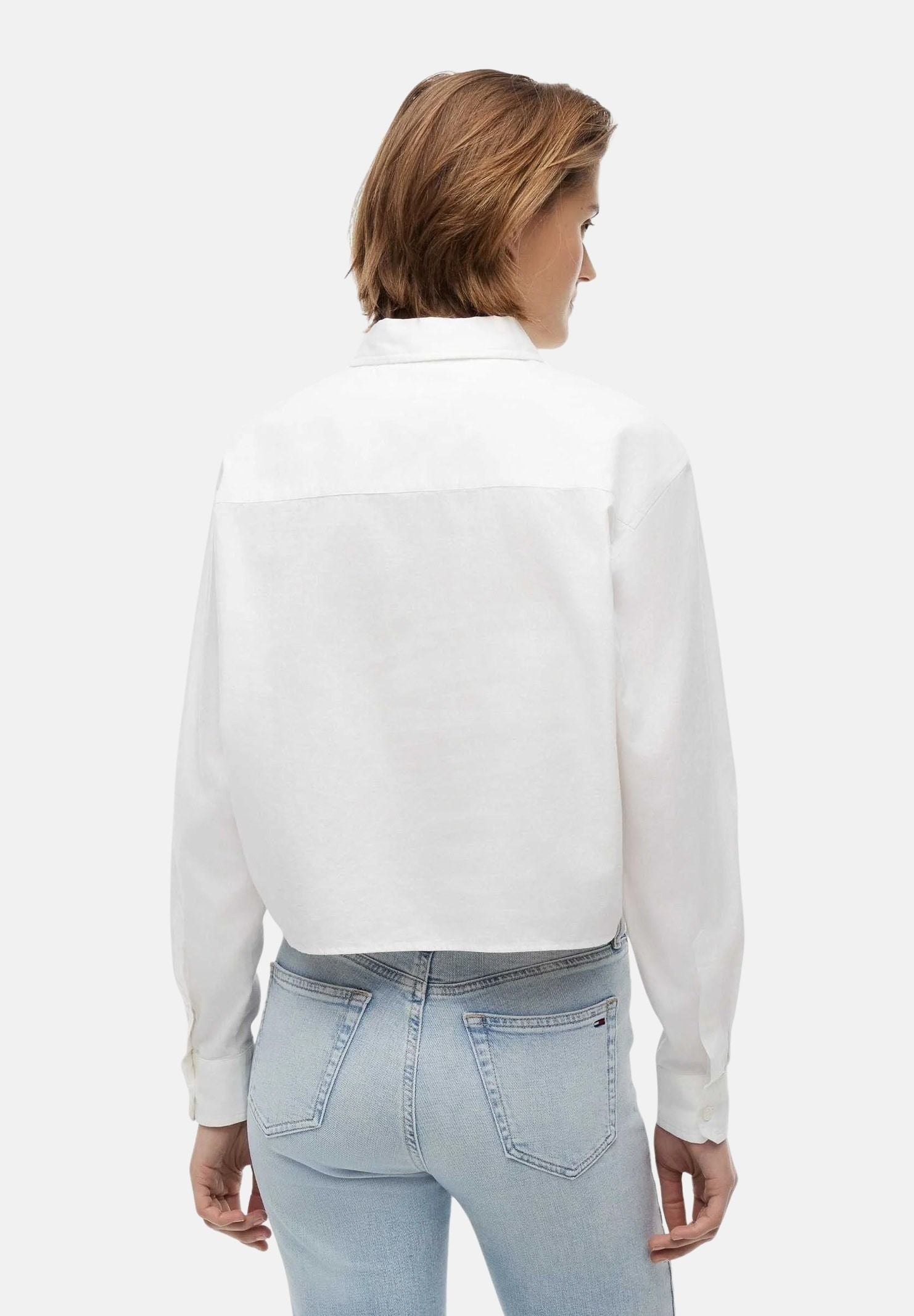 TOMMY JEANS camicia cropped TJW Rlx Crop Shirt Ecru bianco donna. DW0DW22943 YBL TOMMY JEANS